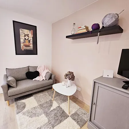 Cote Cour Chaleureuse Maison アパート *